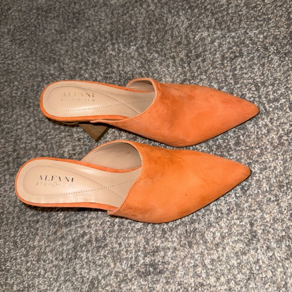 Alfani Shoes Women's Step N' Flex Junnee Mules - Picture 2 of 6